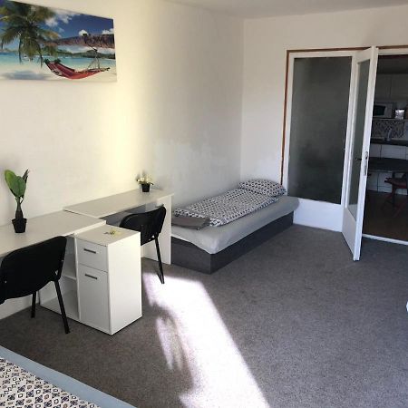 Hostel House Near Bvv-Vystaviste Brno Ngoại thất bức ảnh