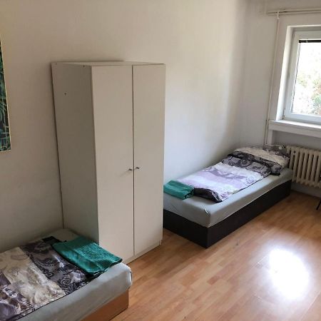 Hostel House Near Bvv-Vystaviste Brno Ngoại thất bức ảnh