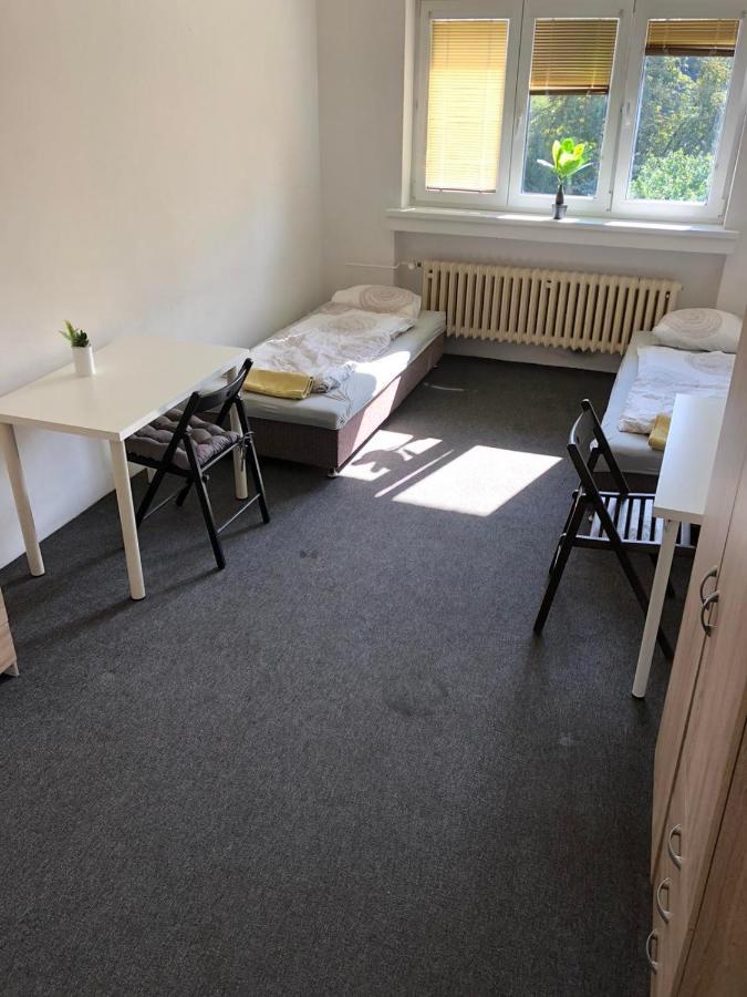 Hostel House Near Bvv-Vystaviste Brno Ngoại thất bức ảnh